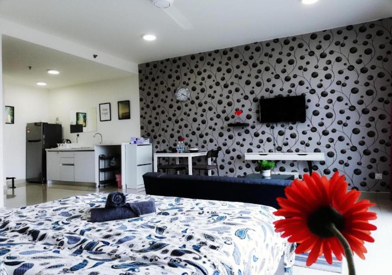 Peanut Butter Homestay #Trefoil Setia City Setia Alam Extérieur photo