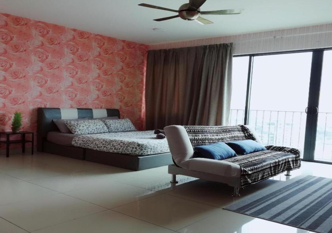Peanut Butter Homestay #Trefoil Setia City Setia Alam Extérieur photo